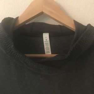 Lululemon lead the pack hoodie size 6